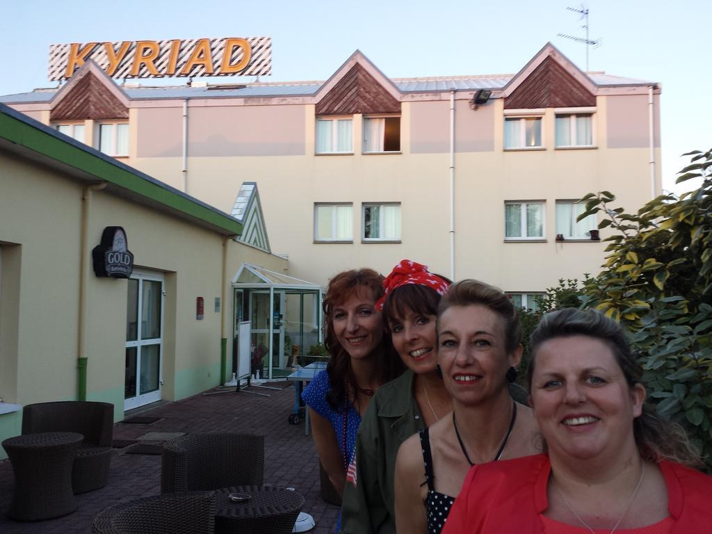 Contact Hotel Utah Beach Carentan - Anciennement Kyriad Екстериор снимка