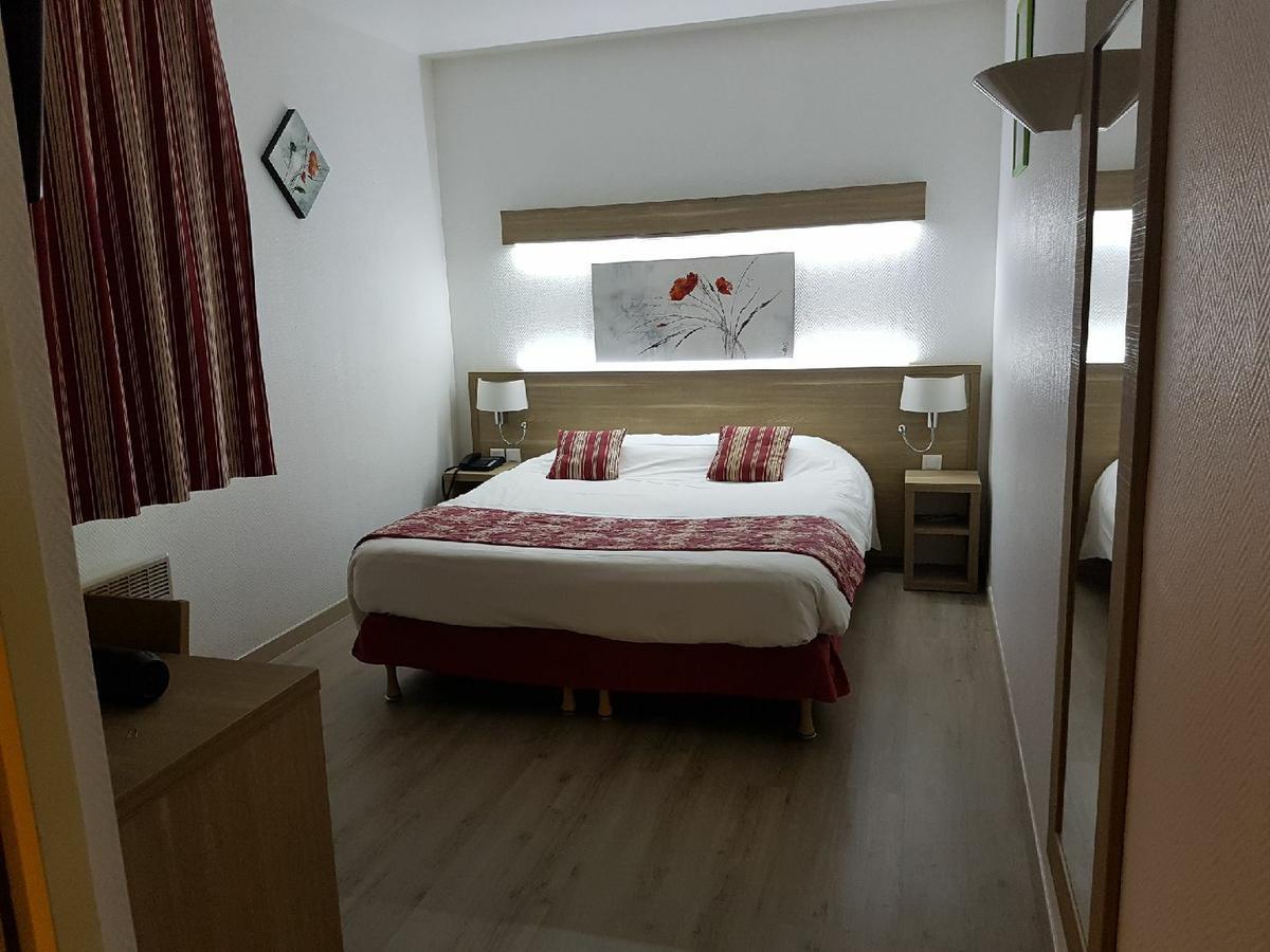 Contact Hotel Utah Beach Carentan - Anciennement Kyriad Екстериор снимка